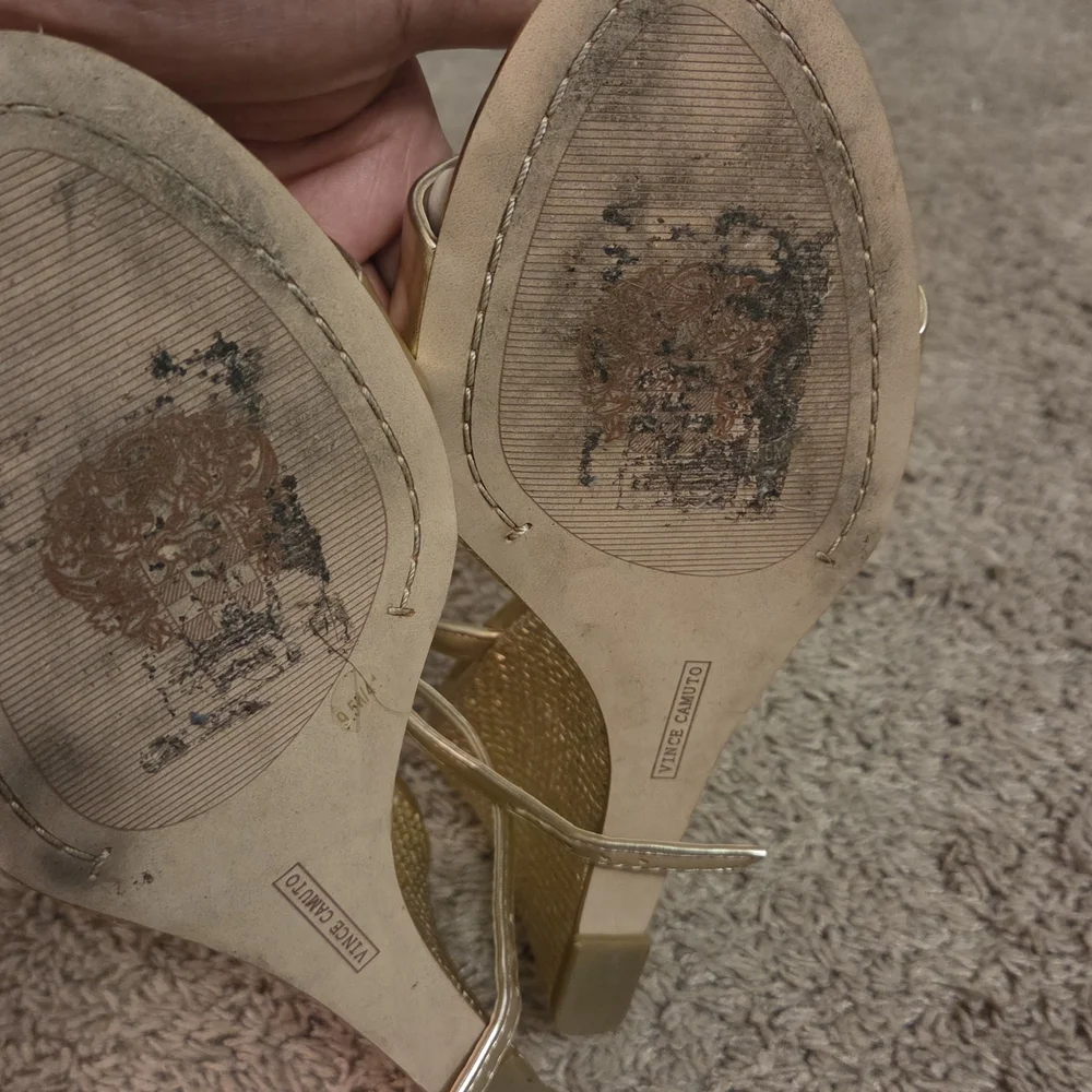 Vince Camuto Gold Women's Sandals - Picture 4 of 8